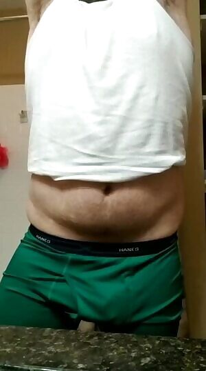 Flippity-floppity with a Kung Fu grip! Make it harder? 🦄