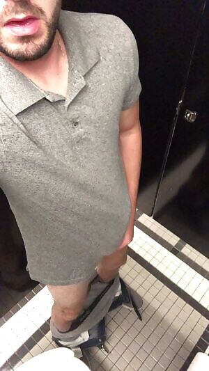 Yesterday I saw my boss heading to the bathroom. Without him knowing, I discreetly followed him and went into the stall to his left.