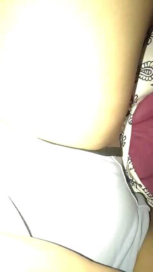 Come pound this little pussy daddy 💕