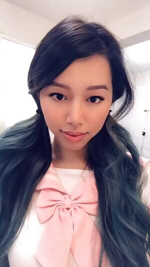 Horny schoolgirl ahegao :3