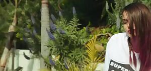 I don't know about you guys but I would like to have intercourse with Emily Ratajkowski