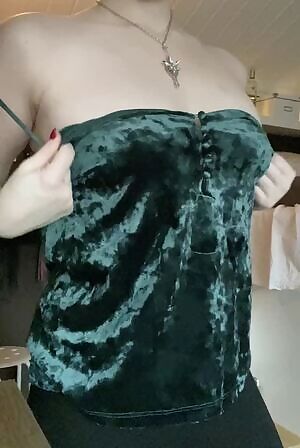 Titty-treat - open up!