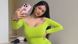 Tight Skirts & Dresses Amateur Asian