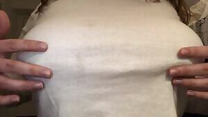 if someone doesn’t suck on my nipples in the next 5 minutes🥺🥺🥺