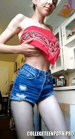 Big Blonde Babe's Tits Amateur