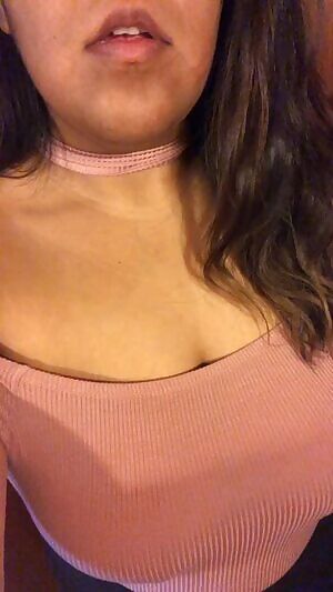 Anybody else all dressed up with nowhere to go on a friday night? 🙃