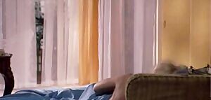 Goldie Hawn -- There's a girl in my soup