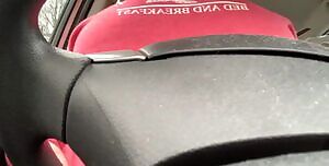 I feel empowered dropping in public 😏🙈