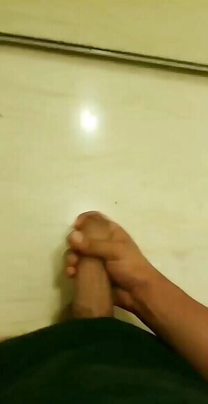 It's hump day! Which girl can I hump and call it a day after humping & pumping them? 😉