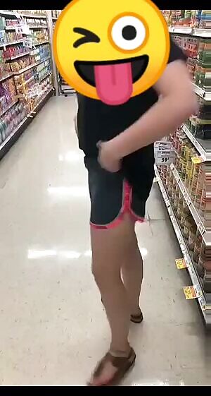 Flashing in store😜