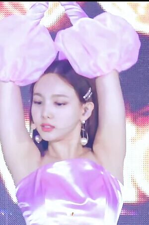 Twice - Nayeon
