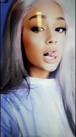 Did not resist her beautiful face