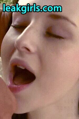 Lindsay Lohan - Cum Thirsty!