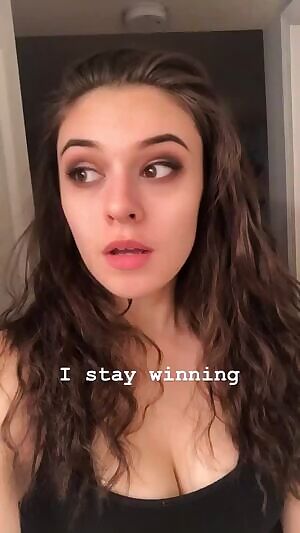 Nicole Maines is so fucking hot