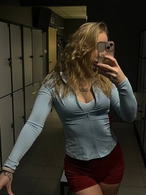 Long Hair Babe Blonde Cute Natural Tits