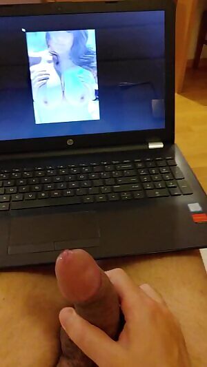 Jerking off to a hottie