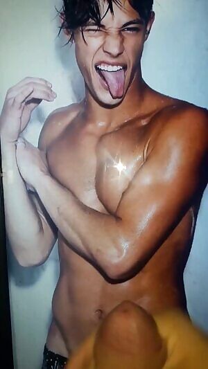 Sexy wet twink made me cum hard