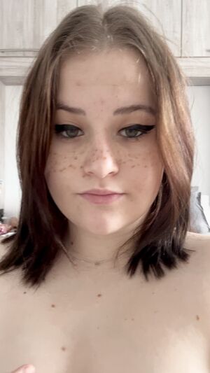 Ukrainian Sluts Boobs Chubby Pretty Teen
