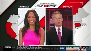 Cari Champion has such a cumshot worthy face. THAT MOUTH!