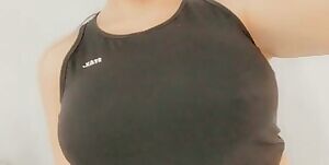 Dropping my big titties again for you, I never wear bras 😏