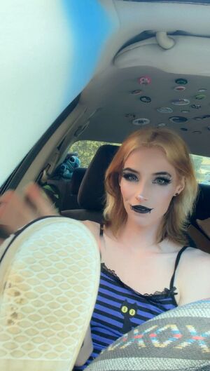 Betacuck Feet Femdom Findom Foot