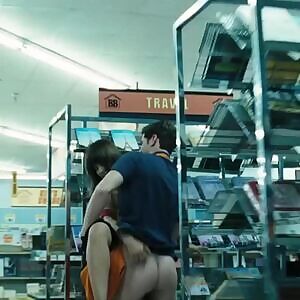 Mena Suvari sweet plot in ‘The Mysteries of Pittsburgh‘