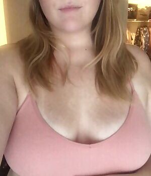 Big girl titty drop ☺️