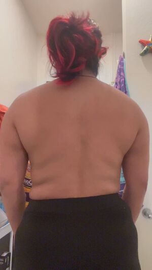 Muscle Mommies Big Tits Fit Chicks