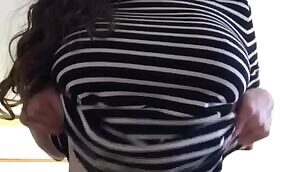 When you’re trying to flash strangers on the internet but your sister walks in on you 🙈