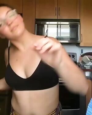 Camren Bicondova Grinding