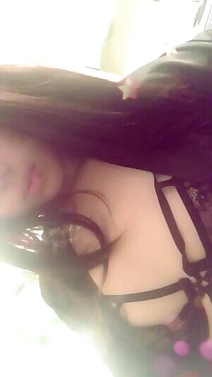 Think you could make me cum in public with this inside? I’ll try to resist ;)