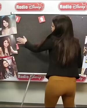 Yup I would definitely smash Selena Gomez's ass like there's no tomorrow!