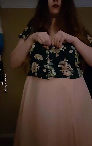 To my favorite European accented babes, Irish and Scottish omg 🤤 from, hopefully, your new favorite American 😘