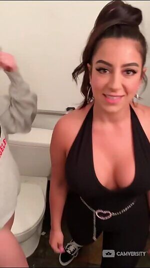 Riley And Lena The Plug Private Vid