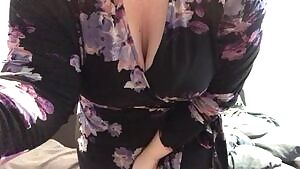 Throwback to when I wore this dress to work with no panties 😅🙈🤫