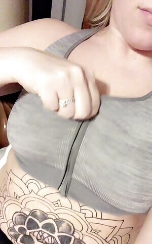 Dropping by to say hello 👀