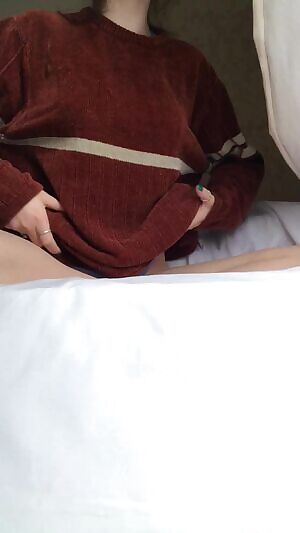 Thank you SO much for 3,000 followers ❤️❤️❤️ here’s a titty drop for you 🍓