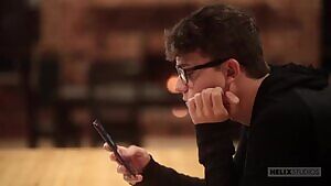 Valentine’s Day on Reddit Be Like...