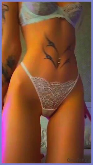 Ebony Backshots Girls Skinny Teen Tits
