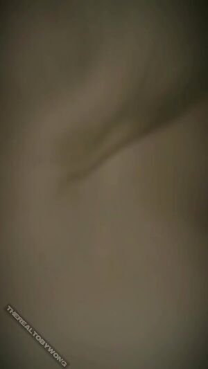 Can you imagine ucking me from behind?