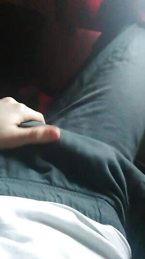 Can't sleep? Me either let me get you off real quick dude any thing goes 😈    Kik broke_afxx dm for snap