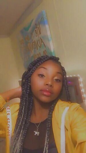 Who wants to see me cum?