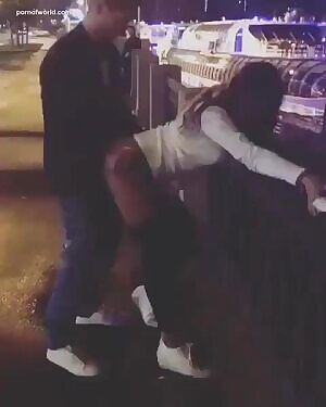 Night sex on the bridge - amateur