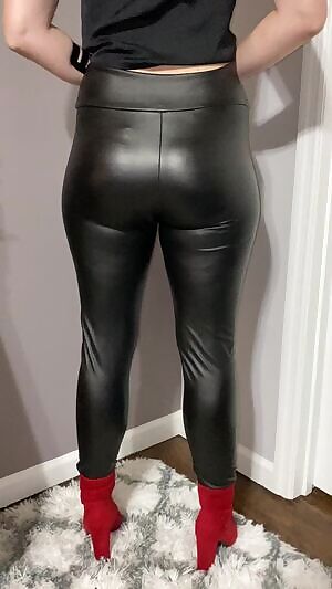 Want to see what I wore underneath my clothes last night...? OC