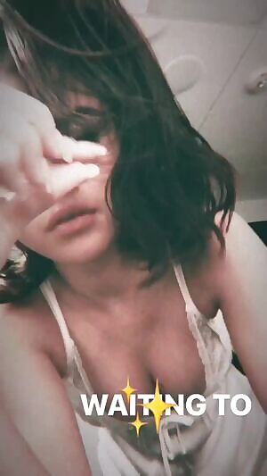 Selena Gomez waiting to get her tits fucked