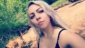 Can't stop cumming to her