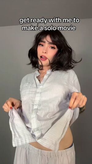 Hairy Girls Amateur Cosplay