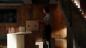 Willa Holland's midriff plot on 'Arrow'