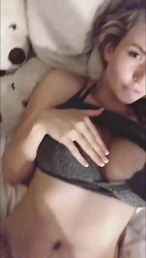 NSFW_GIF - Showing off her pussy