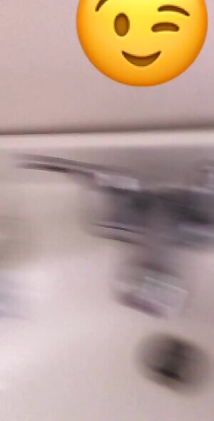 Just got clean! Now I need someone to make me dirty😘